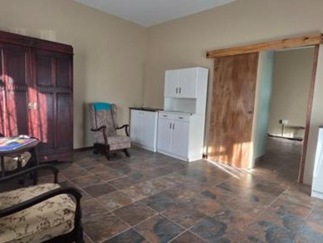 1 Bedroom House in Bluff