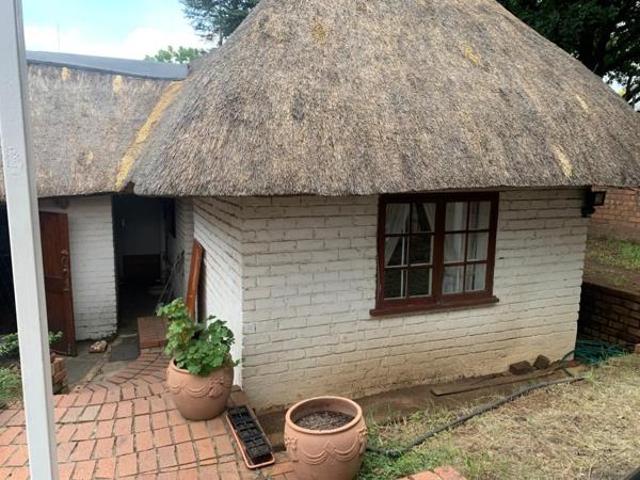 1 Bedroom House in Bryanston