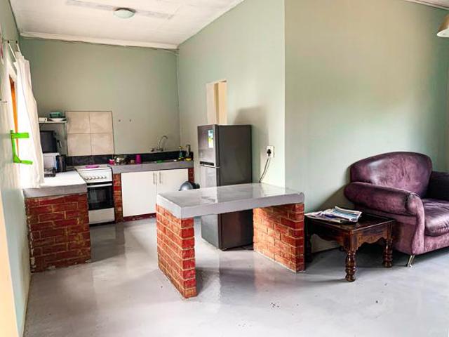 1 Bedroom House in Braamfontein
