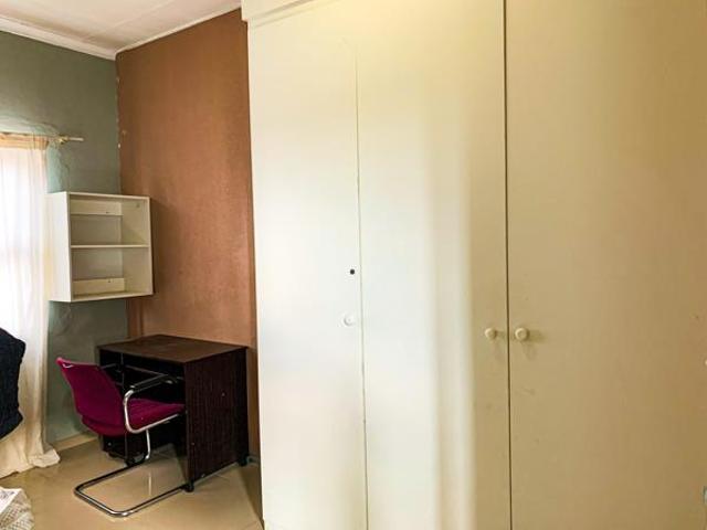 1 Bedroom House in Braamfontein