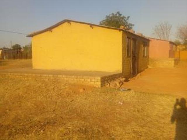 1 Bedroom House in Brits Outlying