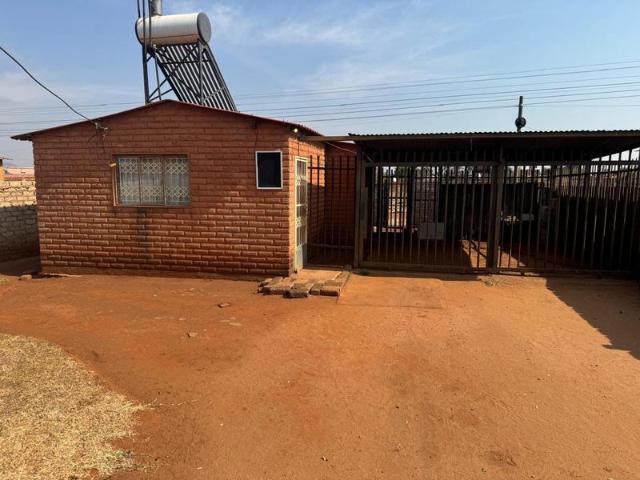 1 Bedroom House in Ga Rankuwa