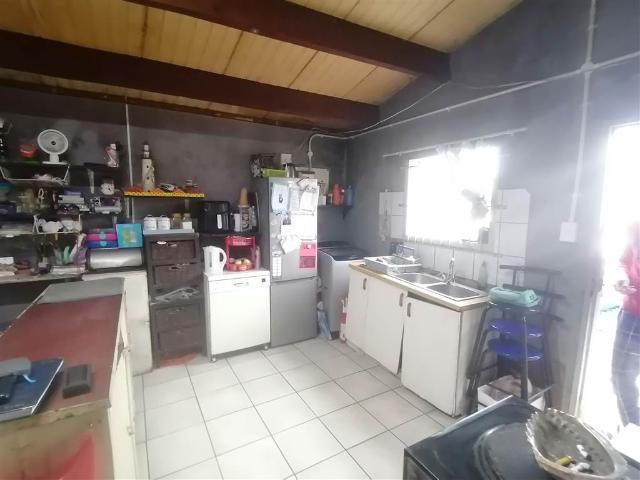 1 Bedroom House in Gansbaai and surrounds