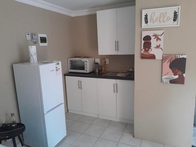 1 Bedroom House in Gezina