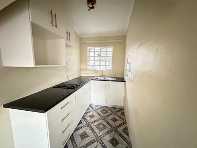 1 Bedroom House in Danville