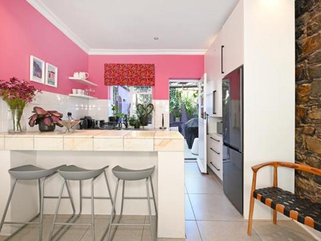 1 Bedroom House in De Waterkant