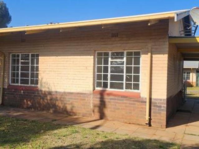 1 Bedroom House in Duncanville