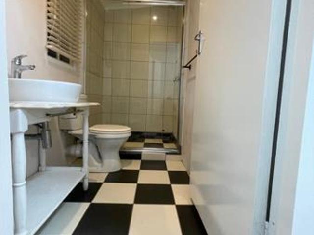 1 Bedroom House in Essenwood