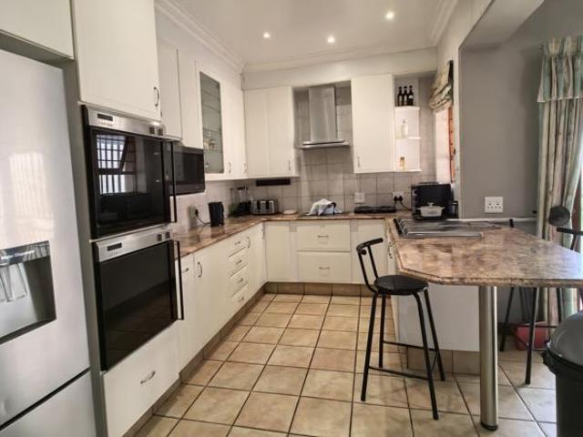 1 Bedroom House in Ferndale