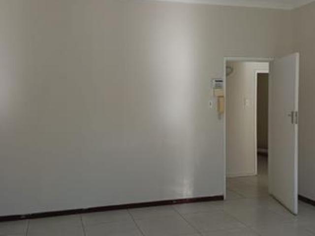 1 Bedroom House in Ferndale