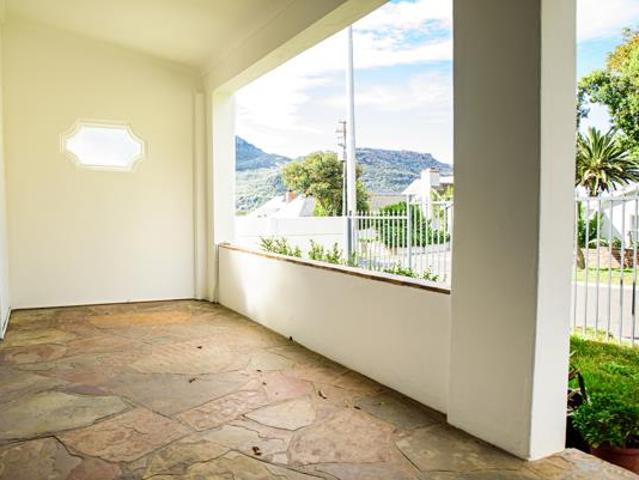 1 Bedroom House in Fish Hoek