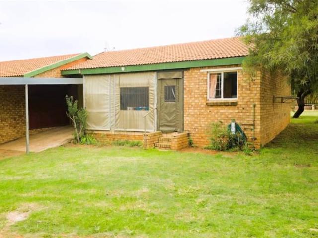 1 Bedroom House in Kleinfontein