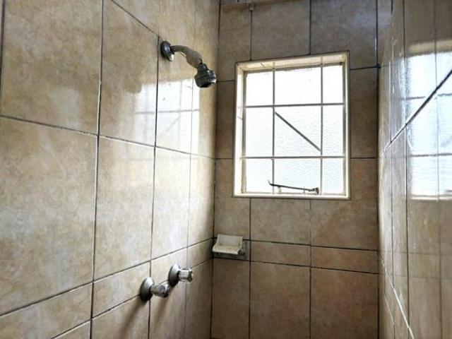 1 Bedroom House in Howick West