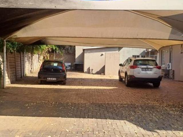 1 Bedroom House in Highlands North