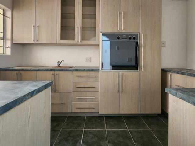 1 Bedroom House in Humewood
