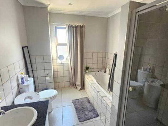 1 Bedroom House in Olympus AH