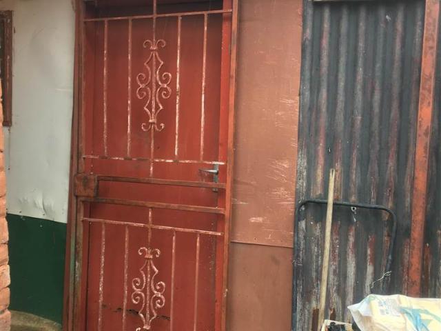1 Bedroom House in Olievenhoutbosch