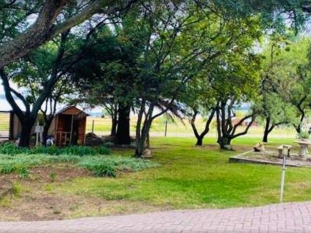 1 Bedroom House in Oranjeville