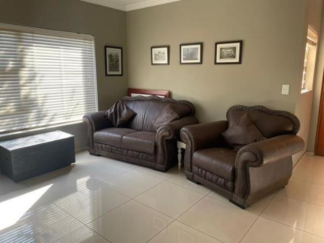 1 Bedroom House in Melodie