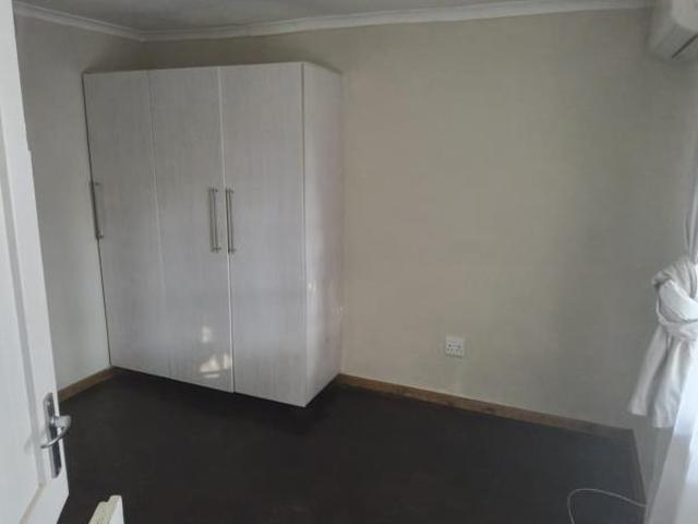1 Bedroom House in New Park