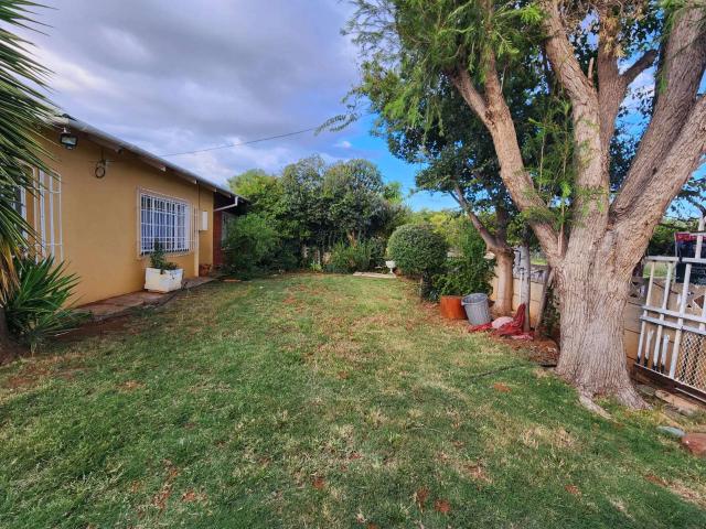 1 Bedroom House in New Park