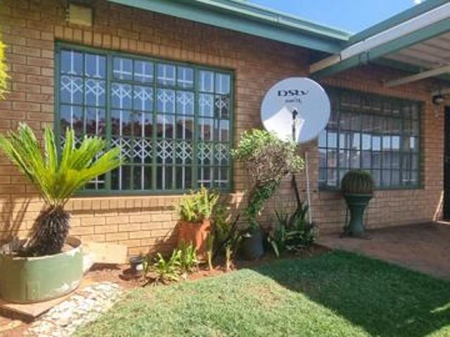 1 Bedroom House in Newlands