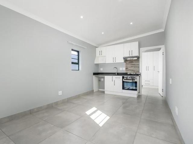 1 Bedroom House in Newton Park