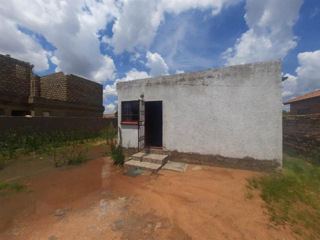 1 Bedroom House in Soshanguve