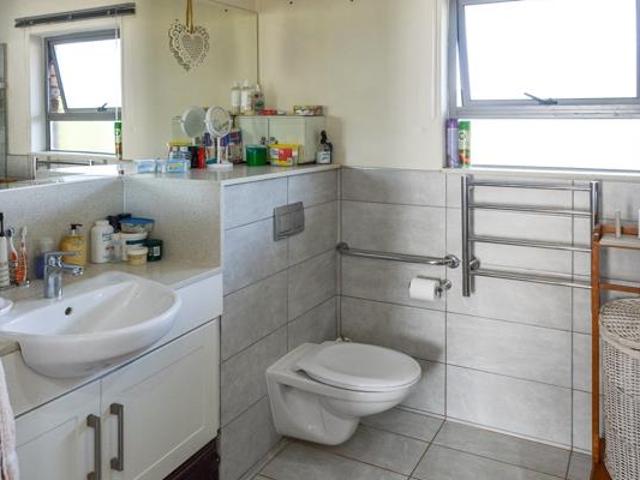 1 Bedroom House in St Johns Village