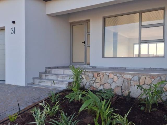 1 Bedroom House in Still Bay West