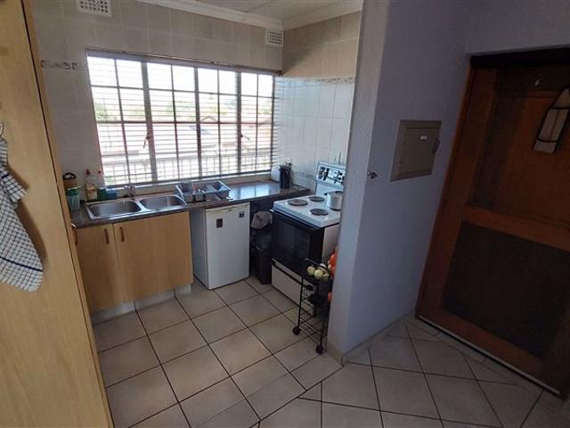 1 Bedroom House in Sunair Park