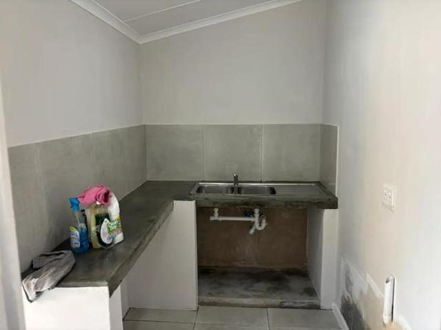 1 Bedroom House in Paarl South