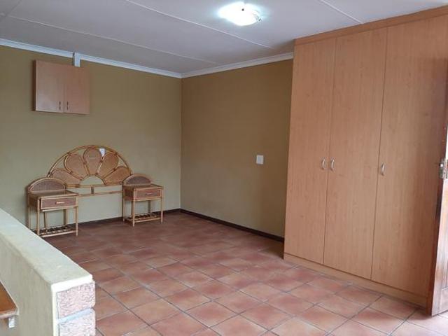 1 Bedroom House in Pacaltsdorp