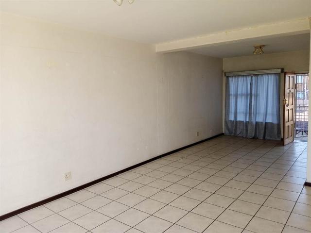1 Bedroom House in Parkdene