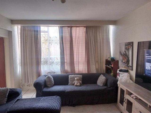 1 Bedroom House in Parkdene