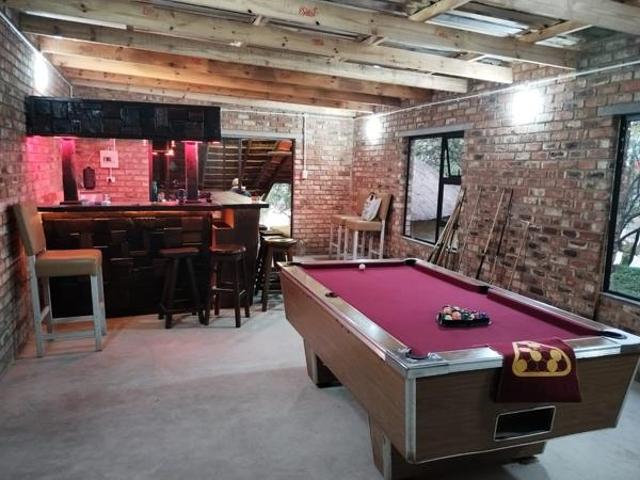 1 Bedroom House in Parys
