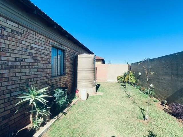 1 Bedroom House in Protea Glen