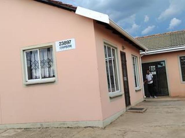1 Bedroom House in Protea Glen