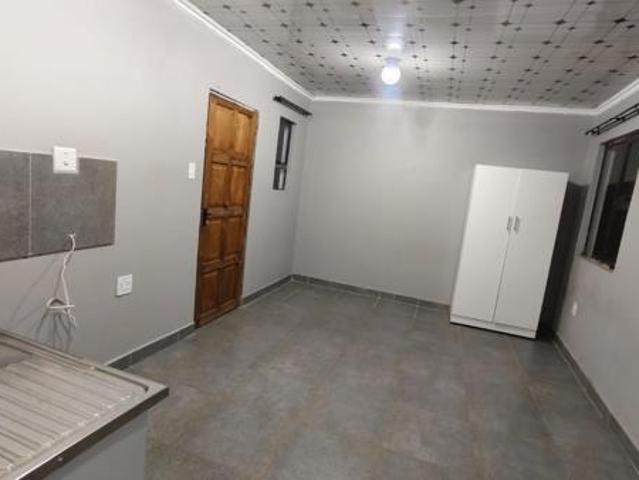 1 Bedroom House in Protea Glen