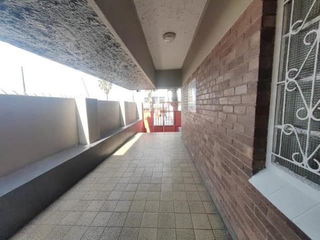 1 Bedroom House in Quigney