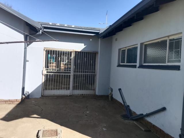 1 Bedroom House in Riamar Park