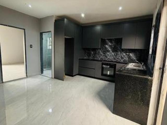 1 Bedroom House in Ridgeway