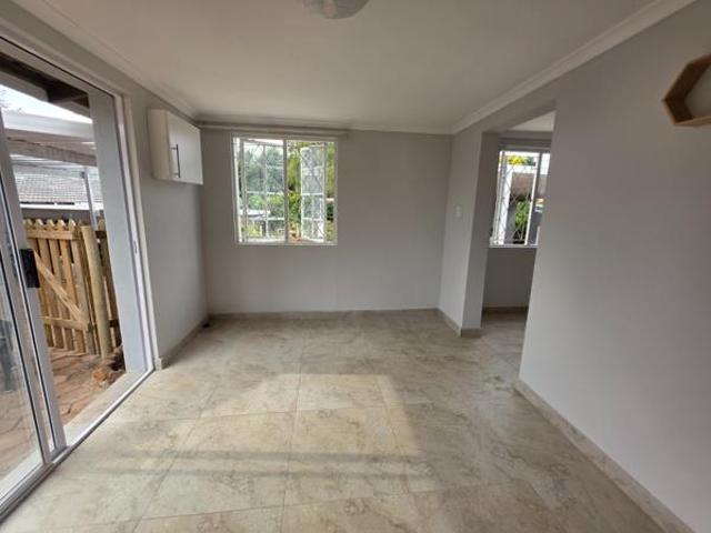 1 Bedroom House in Waterfall
