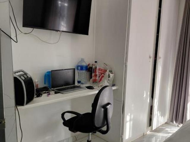 1 Bedroom House in Waterkloof Glen