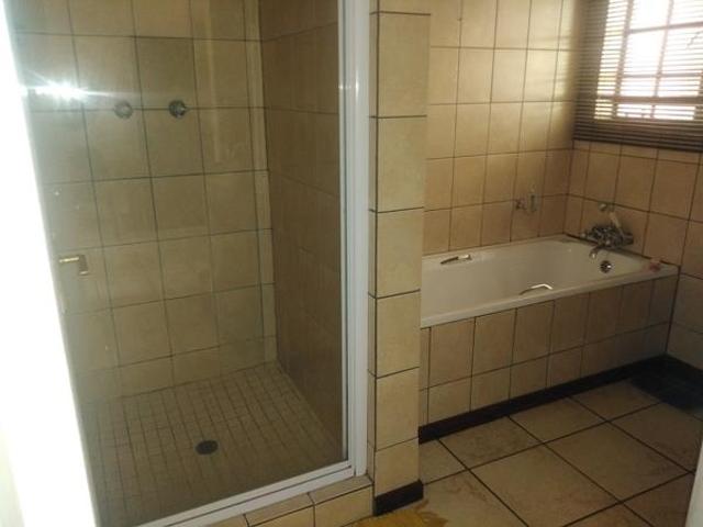1 Bedroom House in Witbank Central