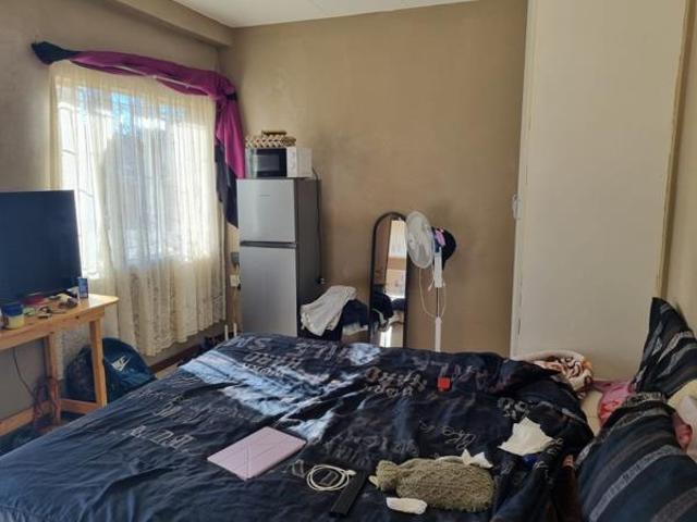 1 Bedroom House in Willows