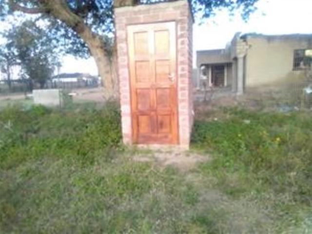 1 Bedroom House in Temba