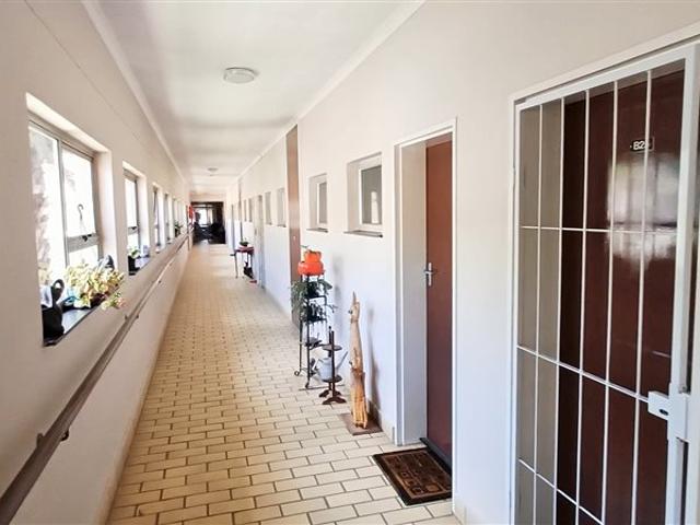 1 Bedroom House in Terenure