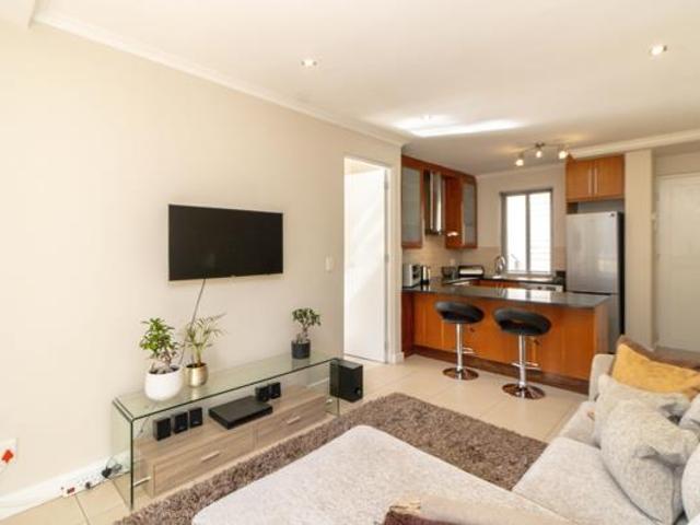 1 Bedroom House in Tyger Valley