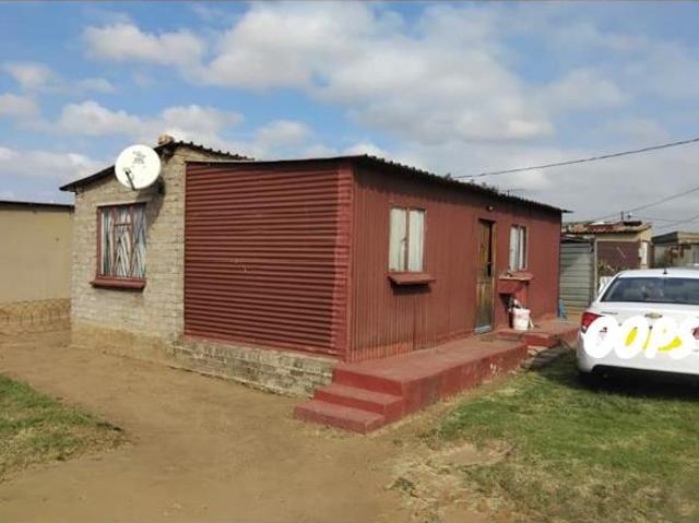 1 Bedroom House in Vanderbijlpark Central